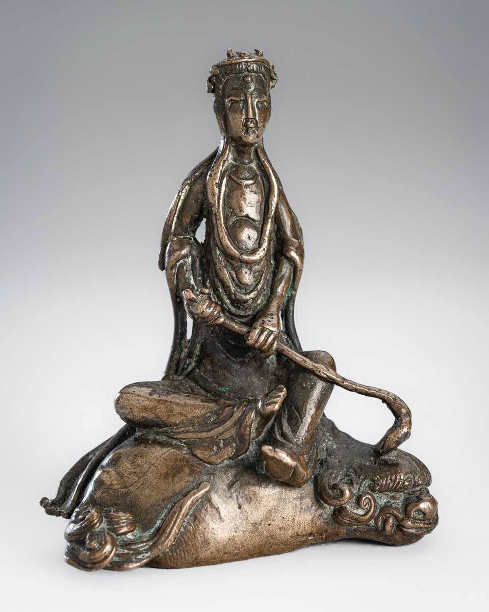 A FINE BRONZE FIGURE OF MONJU BOSATSU ON A SHISHI