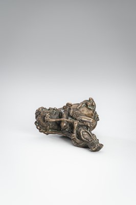 A FINE BRONZE FIGURE OF MONJU BOSATSU ON A SHISHI