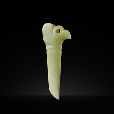 A RARE BRIGHT GREEN JADE ‘EAGLE HEAD’ SCEPTER FINIAL, LATE NEOLITHIC PERIOD, HONGSHAN CULTURE