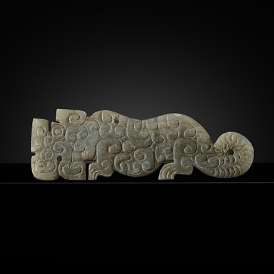 Lot 121 - A GREEN JADE ‘TIGER’ PENDANT, EASTERN ZHOU DYNASTY, WARRING STATES PERIOD