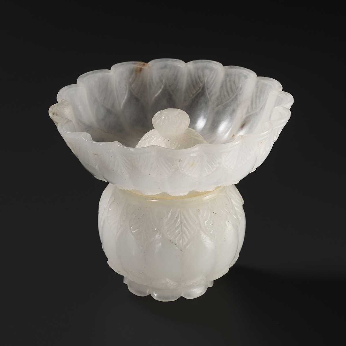 Lot 319 - A MUGHAL CARVED CRYSTAL VESSEL AND COVER, PIKDAN, 17TH-18TH CENTURY