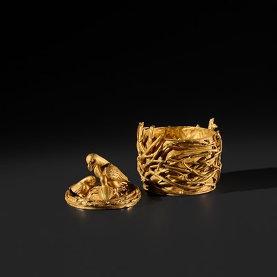 Lot 85 - THE FALCON’S NEST: A MASSIVE GOLD BOX AND COVER (0.85 KG), PROBABLY ACHAEMENID OR PARTHIAN, CIRCA 550 BC–224 AD