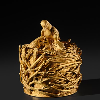 Lot 85 - THE FALCON’S NEST: A MASSIVE GOLD BOX AND COVER (0.85 KG), PROBABLY ACHAEMENID OR PARTHIAN, CIRCA 550 BC–224 AD