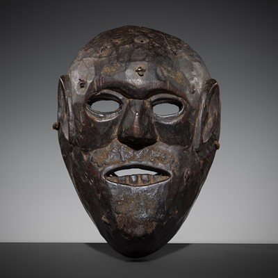 Lot 229 - A WOOD SHAMAN MASK, MIDDLE HILLS, NEPAL, 18TH-19TH CENTURY