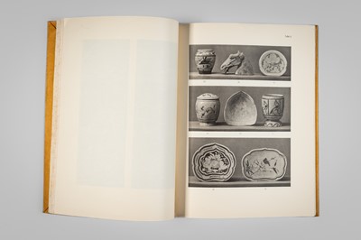 Lot 829 - A GROUP OF 25 AUCTION CATALOGS AND BOOKS ON EAST ASIAN ART