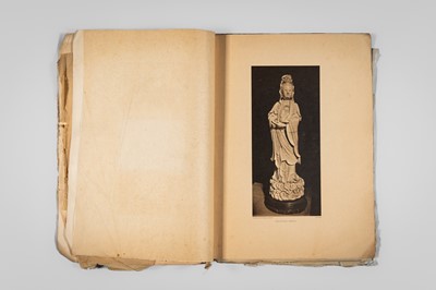 Lot 829 - A GROUP OF 25 AUCTION CATALOGS AND BOOKS ON EAST ASIAN ART