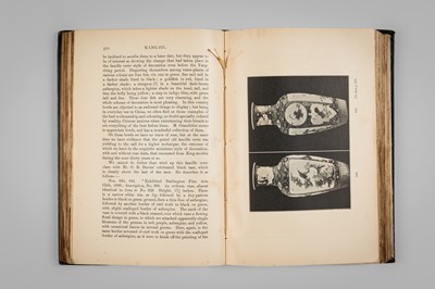 Lot 829 - A GROUP OF 25 AUCTION CATALOGS AND BOOKS ON EAST ASIAN ART