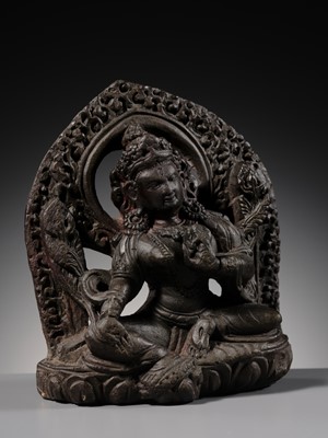 Lot 7 - A BLACK STONE STELE OF TARA, CIRCA 14TH CENTURY