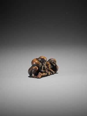 Lot 435 - A RARE WOOD NETSUKE OF RAIJIN AND FUJIN