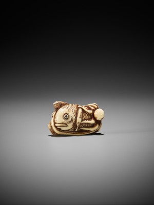 IKKOSAI: A FINE IVORY NETSUKE OF MARINE LIFE