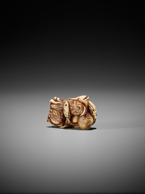 IKKOSAI: A FINE IVORY NETSUKE OF MARINE LIFE