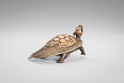 Lot 39 - A BRONZE OKIMONO OF A MINOGAME