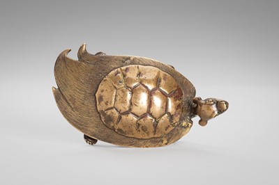 Lot 39 - A BRONZE OKIMONO OF A MINOGAME