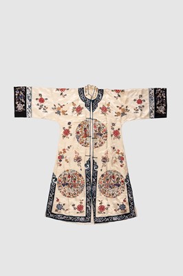 A LOT WITH SIX EMBROIDERED SATIN INFORMAL LADY’S ROBES, REPUBLIC PERIOD