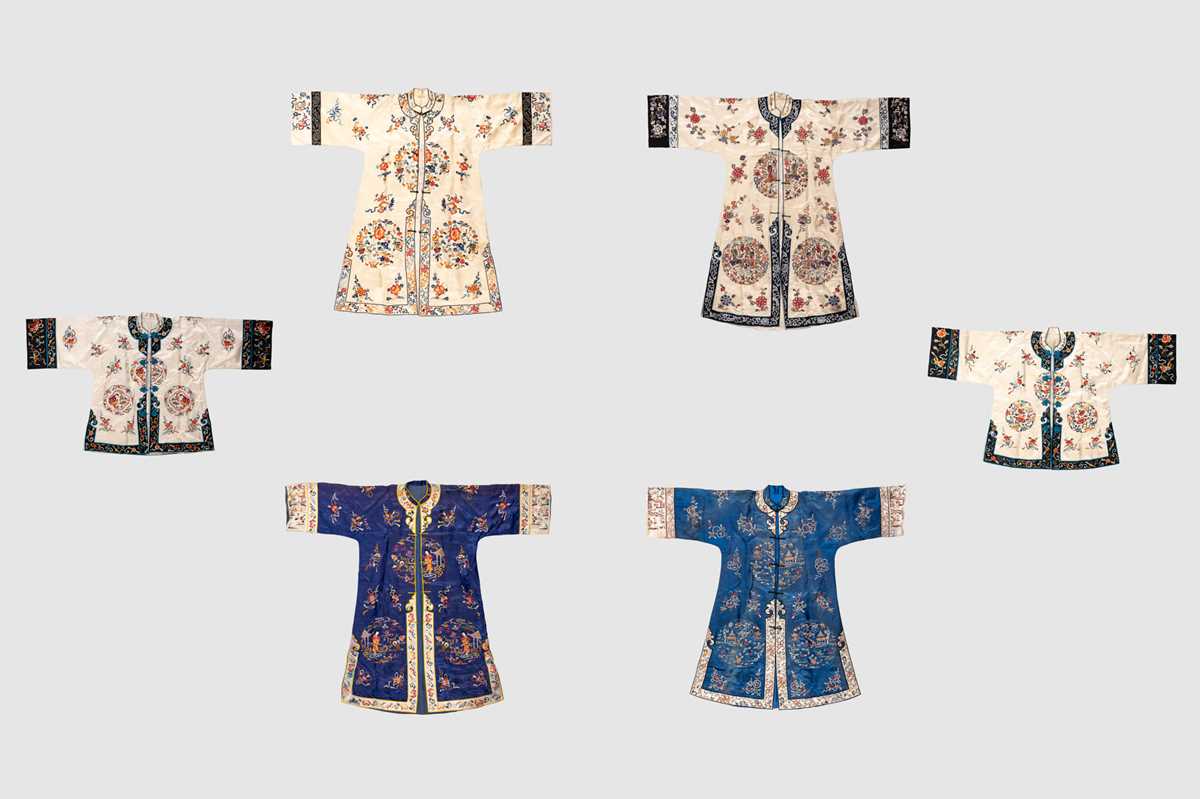 A LOT WITH SIX EMBROIDERED SATIN INFORMAL LADY’S ROBES, REPUBLIC PERIOD