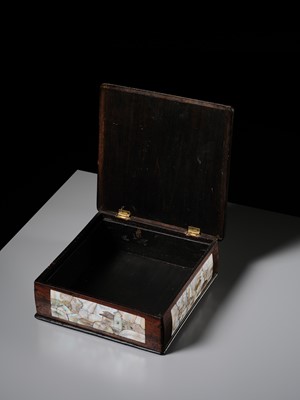 A CARVED MOTHER-OF-PEARL INLAID WOOD BOX AND COVER, 19TH CENTURY