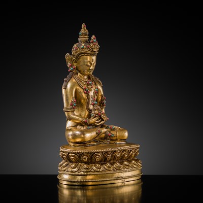 Lot 26 - AN INLAID GILT-BRONZE FIGURE OF AMITAYUS, TIBET, 19TH TO EARLY 20TH CENTURY