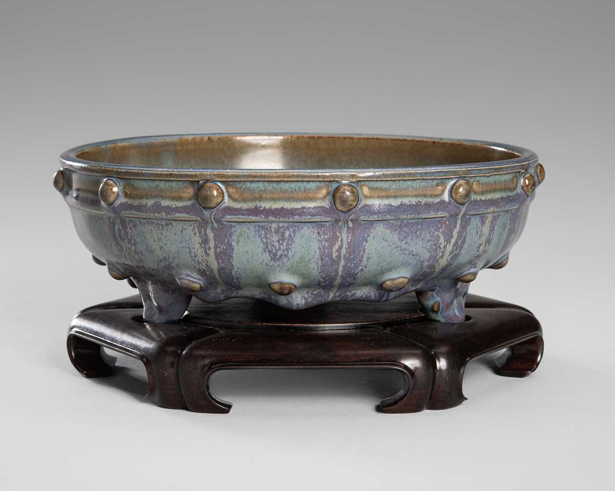 Lot 1202 - A JUN BULB BOWL, LATE QING DYNASTY TO REPUBLIC PERIOD