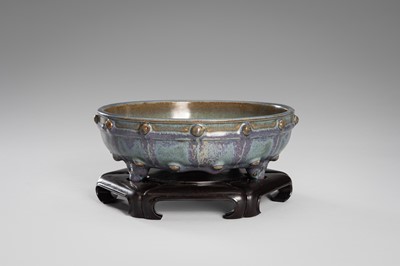 Lot 1202 - A JUN BULB BOWL, LATE QING DYNASTY TO REPUBLIC PERIOD