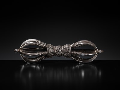 Lot 4 - A LARGE IRON VAJRA, TIBET, 15TH-17TH CENTURY