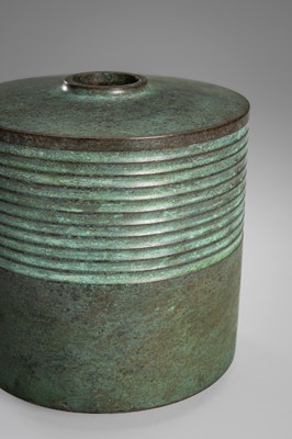 Lot 55 - SOICHI: A GREEN PATINATED BRONZE VASE