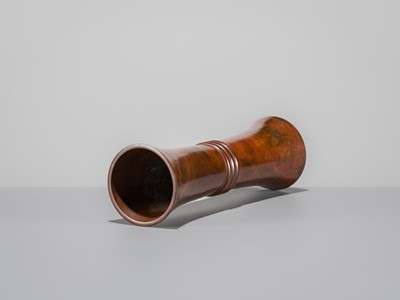 Lot 62 - A FINE GU-FORM BRONZE FLOWER VASE