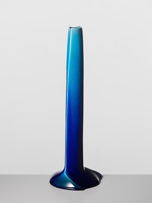 YOSHIRO KIMURA: A MAGNIFICENT HEKIYU PORCELAIN VASE