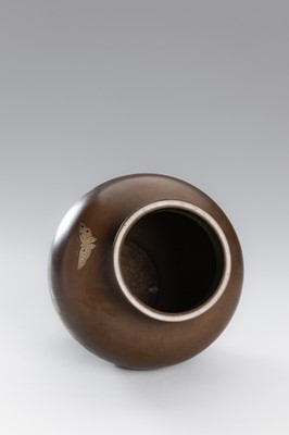 Lot 12 - A SILVER INLAID BRONZE VASE WITH BUTTERFLIES
