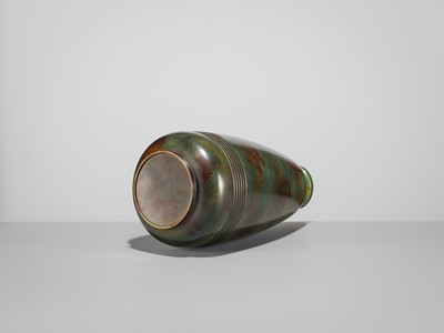 Lot 60 - MASAHARU TAKENAKA: A FINE BRONZE FLOWER VASE