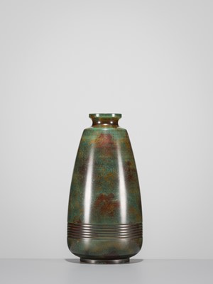 Lot 60 - MASAHARU TAKENAKA: A FINE BRONZE FLOWER VASE