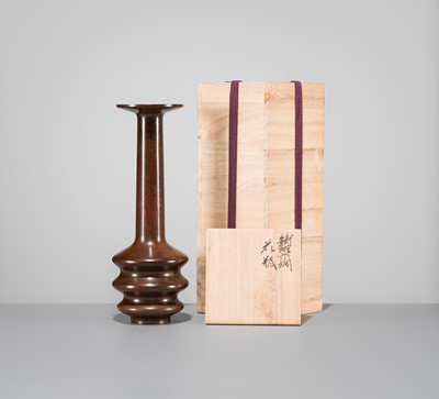 Lot 40 - HARA MASUO: A BRONZE FLOWER VASE