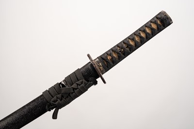 Lot 528 - SUKESADA: A BIZEN WAKIZASHI IN KOSHIRAE