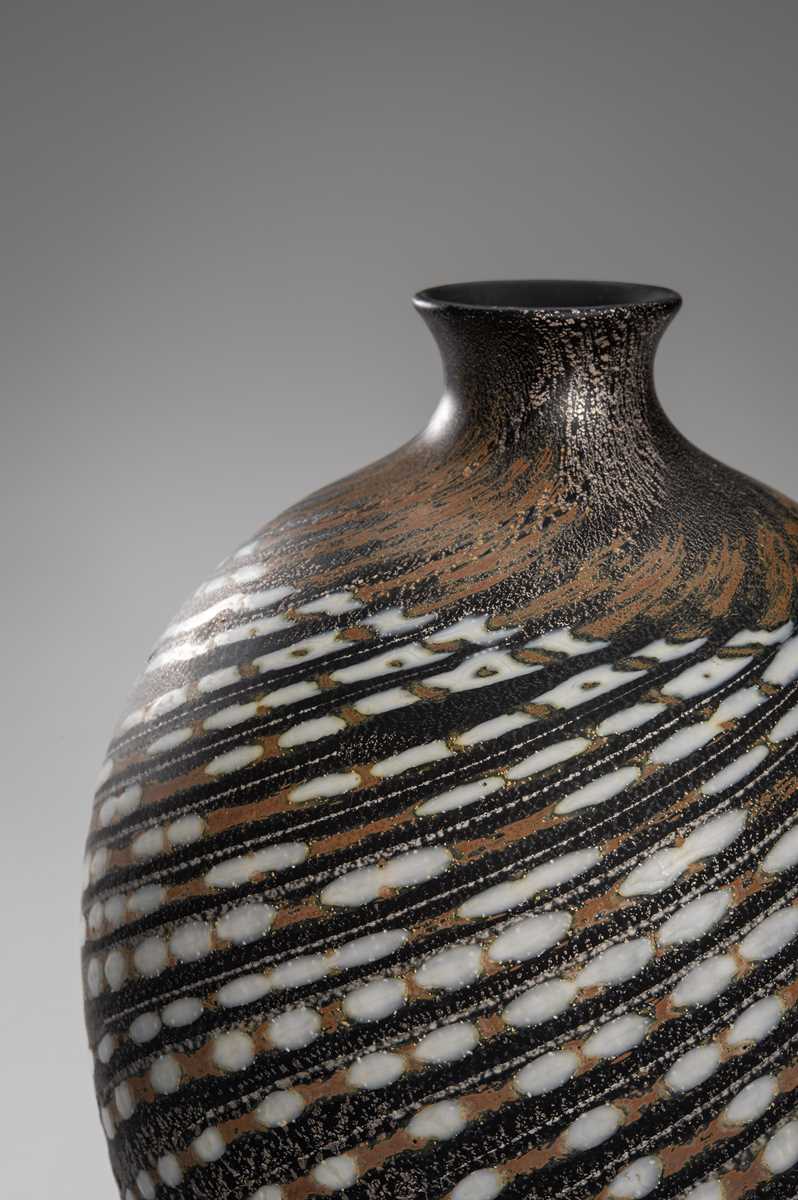 Lot 162 - IRISAWA SHOJI: A FINE GLASS VASE WITH SPIRAL DESIGN