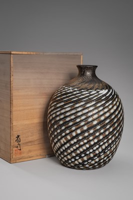 Lot 162 - IRISAWA SHOJI: A FINE GLASS VASE WITH SPIRAL DESIGN