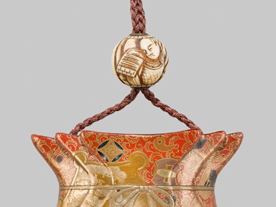 Lot 36 - AN IMPRESSIVE AND LARGE FOUR-CASE LACQUER INRO IN THE FORM OF A KINCHAKU DEPICTING THE SEVEN LUCKY GODS (SHICHIFUKUJIN)