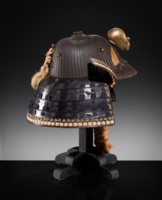 A LACQUERED RUSSET-IRON SUJIBACHI KABUTO WITH ‘DAIKOKU’S RAT’ MAEDATE