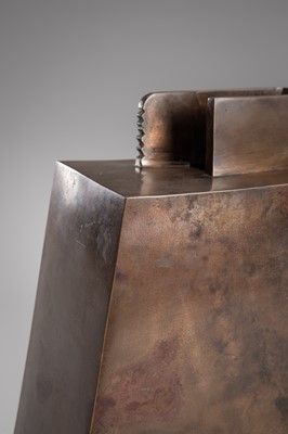 Lot 57 - TAKEUCHI EISUKE: AN ABSTRACT BRONZE VASE