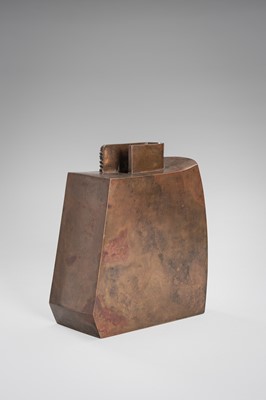 Lot 57 - TAKEUCHI EISUKE: AN ABSTRACT BRONZE VASE