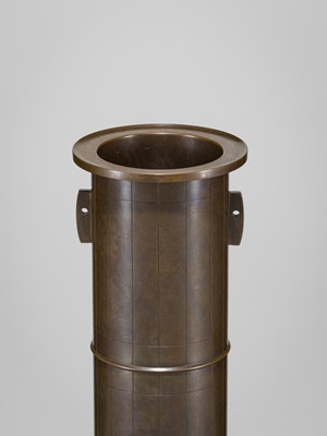 Lot 69 - HASUDA SHUGORO: A FINE BRONZE ‘BAMBOO STALK’ VASE