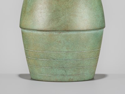 Lot 35 - HASUDA SHUGORO: A FINE BRONZE ‘AXLE’ FLOWER VASE