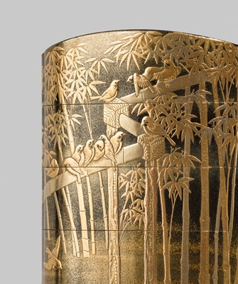 Lot 21 - YOYUSAI: A FINE FOUR-CASE GOLD LACQUER INRO DEPICTING SPARROWS AND BAMBOO