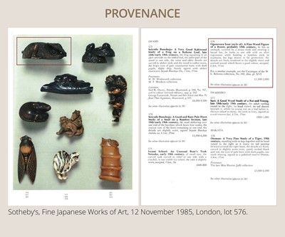 Lot 95 - A SUPERB WOOD NETSUKE OF A RONIN LYING IN WAIT