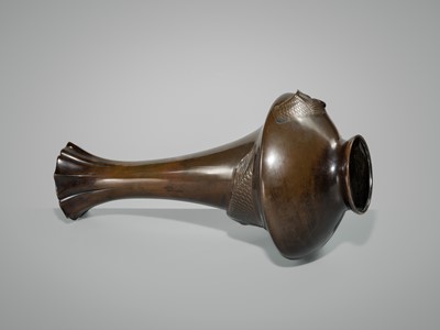 Lot 28 - A LARGE BRONZE VASE WITH A CARP