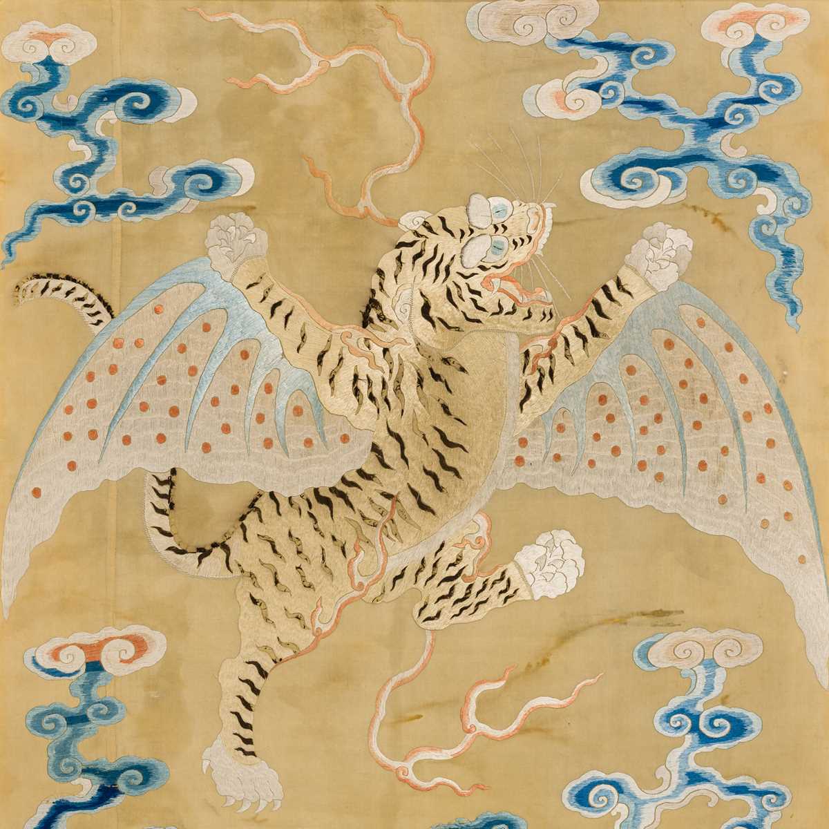 Lot 105 - A RARE ‘FLYING TIGER’ BANNER, EMBROIDERED SILK, 18TH CENTURY