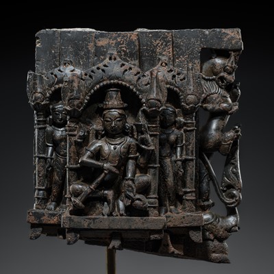 Lot 615 - A BLACK STONE ARCH SHRINE OF VISHNU AND CONSORTS, RAJASTHAN, 12TH-13TH CENTURY