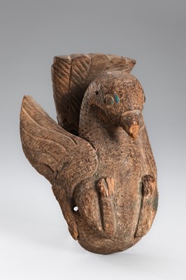Lot 1251 - AN INDIAN WOOD RELIEF CARVING OF A DOVE, 17TH CENTURY