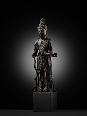 A RARE LACQUERED WOOD FIGURE OF KANNON BOSATSU, LATE HEIAN PERIOD, WITH C14 TEST CONFIRMING THE DATING