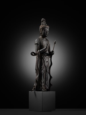 A RARE LACQUERED WOOD FIGURE OF KANNON BOSATSU, LATE HEIAN PERIOD, WITH C14 TEST CONFIRMING THE DATING