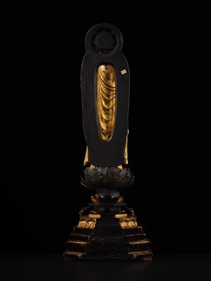 A GILT-LACQUERED WOOD FIGURE OF AMIDA NYORAI, KAMAKURA PERIOD, WITH C14 TEST CONFIRMING THE DATING