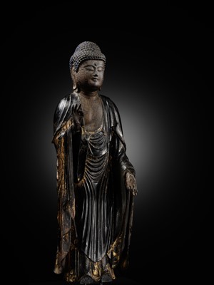 A GILT-LACQUERED WOOD FIGURE OF AMIDA NYORAI, LATE KAMAKURA PERIOD, WITH C14 TEST CONFIRMING THE DATING